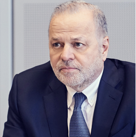 Eυ. Μυτιληναίος στους Financial Times